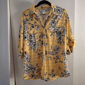 Cathy Daniels Yellow and Black Floral Women's Short Sleeve Top